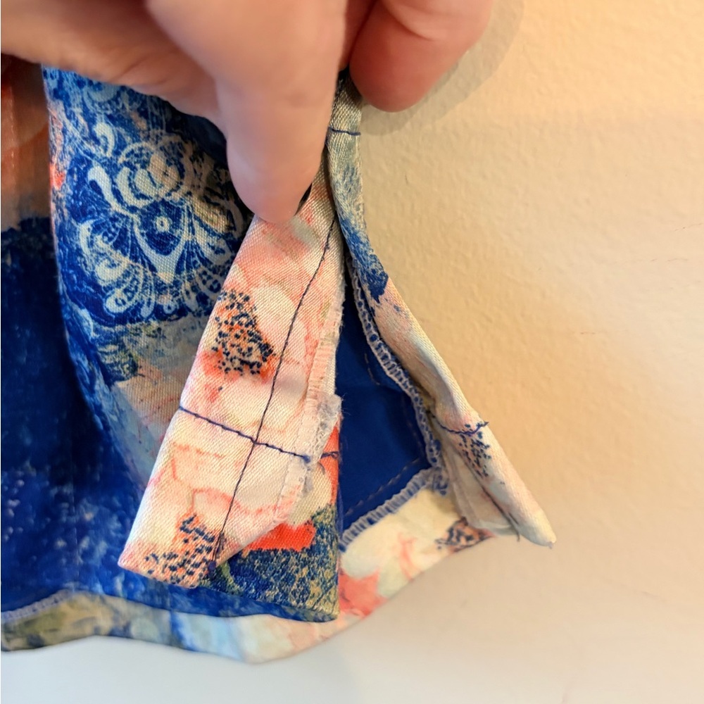 Satin Floral Embroidered Boho Top Puff Sleeve Pockets - Picture 11 of 11